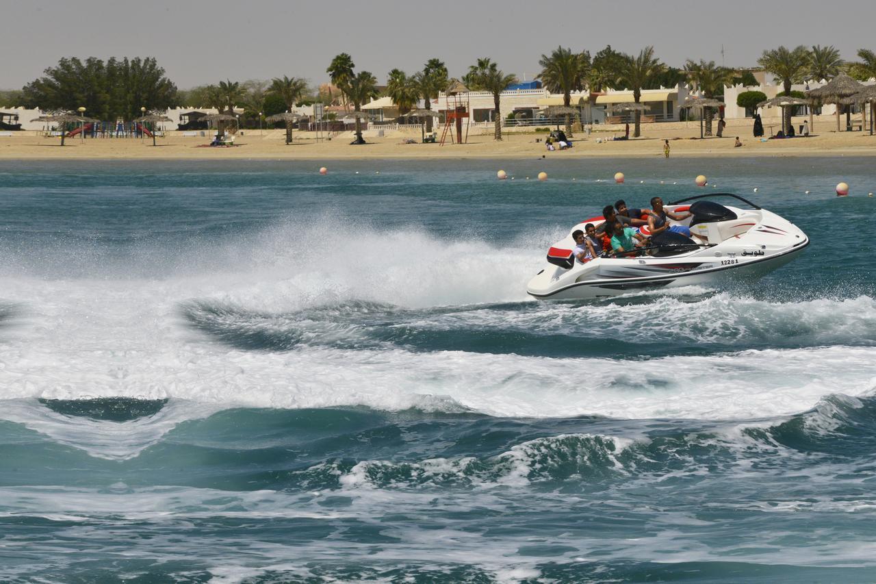 Golden Tulip Dana Bay Resort 'Families ,للعائلات ' Zahran Dış mekan fotoğraf